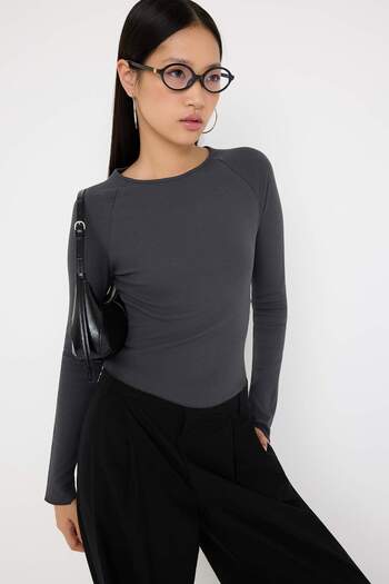 Trendyol Collection Teen Anthracite Fitted/Slim Fit Crop/Short Knitted Blouse Twoaw26Bz00080