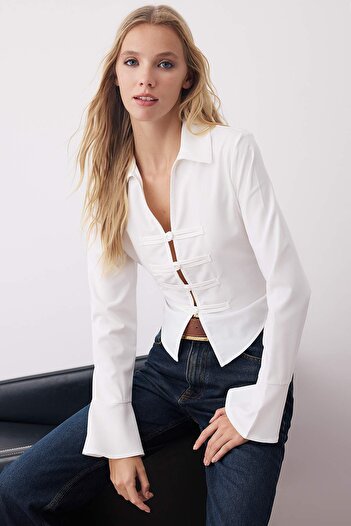 Trendyol Collection White Shirred Detailed Crop Shirt Twoaw26Go00052