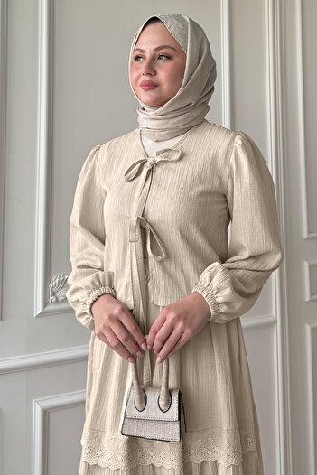 InStyle Σετ Crepe Beige με Κορδέλα Δαντέλα Λεπτομέρεια Φούστα