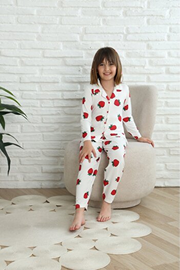 Minimoon Girls' Cotton Long-Sleeved Button-Down Strawberry Print Pajamas Set