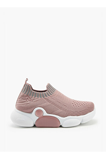 Oaklan by Shoexpress Textured Slip-On Sports Shoes