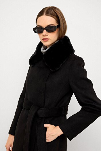 Olcay Premium Long Coat with Detachable Collar and Fur Punto Stitching Detail Black 3092