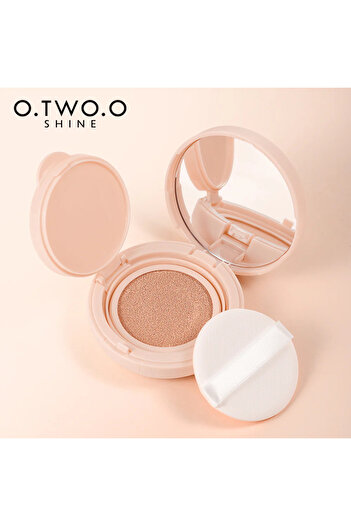 O.TWO.O Cosmetics SHINE Air Cushion BB Cream Foundation (Color #2 Natural)