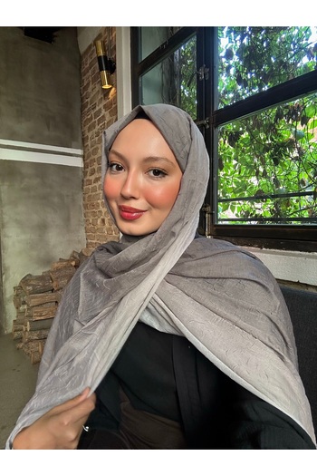 Ad Astra Scarf Gradient Comfort Shawl