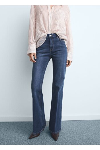 MANGO Woman Violeta yüksek bel flare jean pantolon