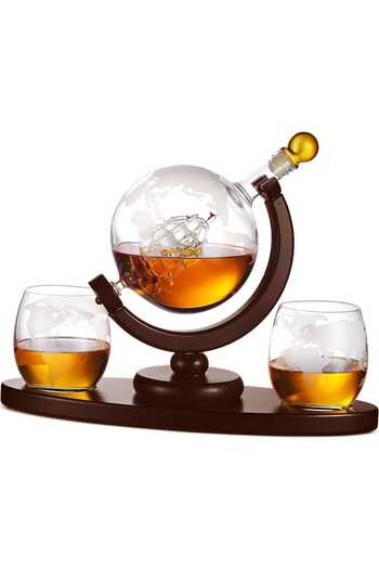 Elindor Elegant Whiskey Globe Decanter Set with Engraved Glasses for Scotch, Volume 850 ml, Transparent