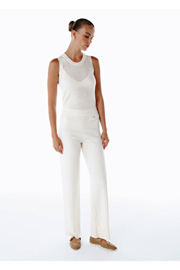 Knitss Extrafine Merino Wool Blended Knitwear Trousers Ecru