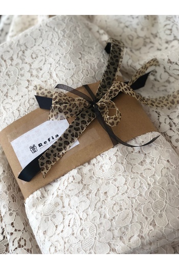 Refia co Guipure Lace Tablecloth
