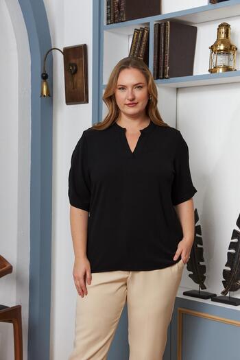 Imagine Giyim Plus Size Black Blouse with Sleeve Slit Detail – the New Elegance with Modern Touches