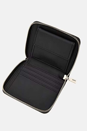 Guess Women's Wallet