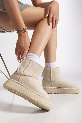 Hayalimdeki Ayakkabı Μίνι Velcro Beige Suede Γυναικεία Μποτάκια με ίσια σόλα με γούνινο εσωτερικό