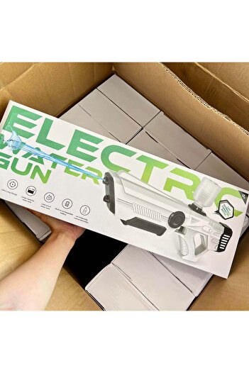 Generic Electric Water Gun with Long-Range Shooting Summer Toy for Kids & Adults