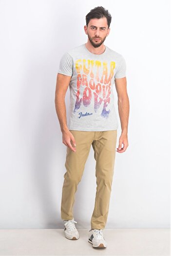 FENDER Men Graphic Short Sleeve Crew Neck T-shirt, Grey
