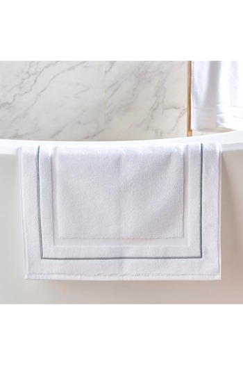 Generic Egyptian Hotel Bath Mat - 50x80 cm