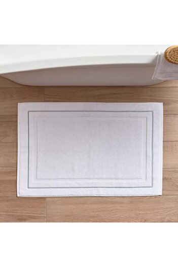 Generic Egyptian Hotel Bath Mat - 50x80 cm
