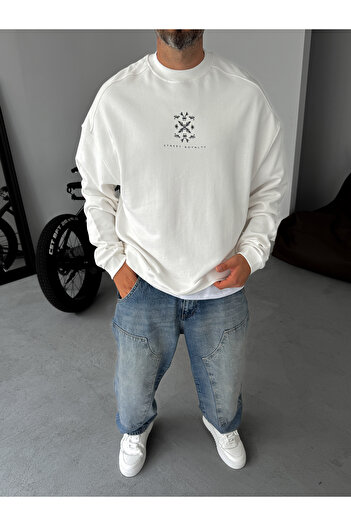 BYBASICMAN Beyaz Patchli Street Baskılı Sweatshirt JJ-118