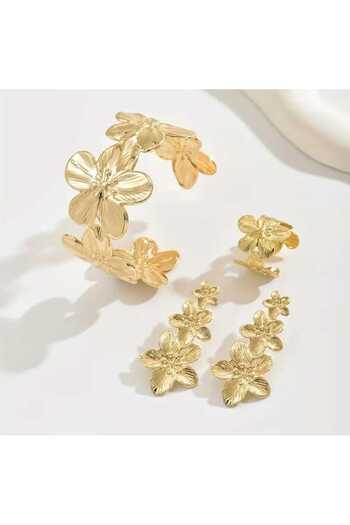 beyna aksesuar Gold Plated Flower Bracelet, Earrings and Ring Set Gift for Lover Gift for Mother