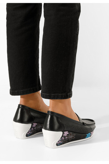 B T Shoes Černé dámské kožené mokasíny Havana
