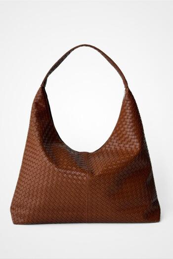 Yuka Atelier Örgü Dokulu Laura Salaş Görünümlü ve Geniş Hacimli Suni Deri Kadın Shopper Omuz Çantası