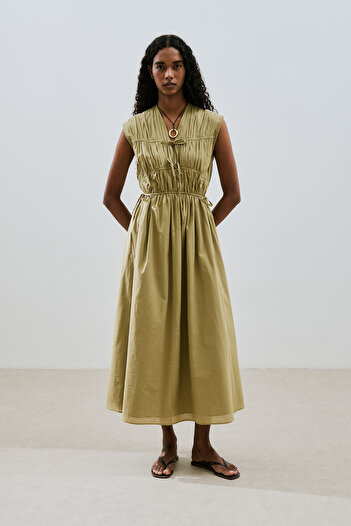 Manuka Dress with Drawbow Ties Detail Earth