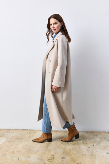 KENT Oversize Long Stone Color Coat - Collar Detail