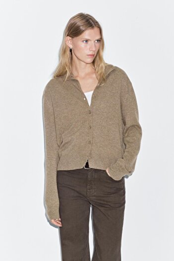 Massimo Dutti %100 yün dik yaka triko hırka