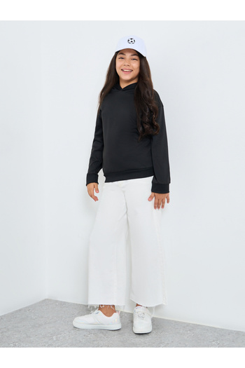 Styli Teen Black Relaxed Fit Solid Hoodie