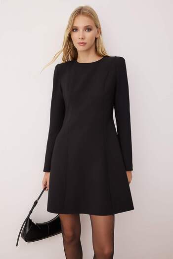 Trendyol Collection Μαύρο ίσιο κοντό / Μίνι υφαντό φόρεμα TWOAW26EL00184