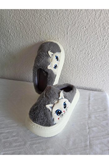 Benittokids Women's Cat Plush Comfortable Home Slippers 25Bnt133
