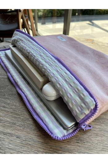 Joli Pink Laptop - Tablet Bag & Briefcase, Compatible with MacBook Air and MacBook Pro