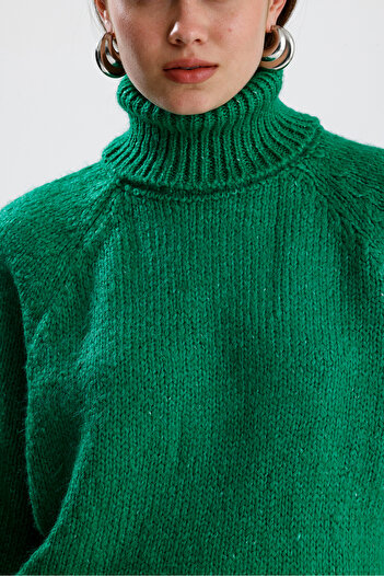 Figo Corded Knitwear Sweater - Turtleneck, Raglan Sleeve