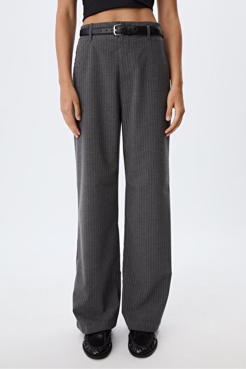 Stradivarius Flowing straight-leg smart trousers with belt