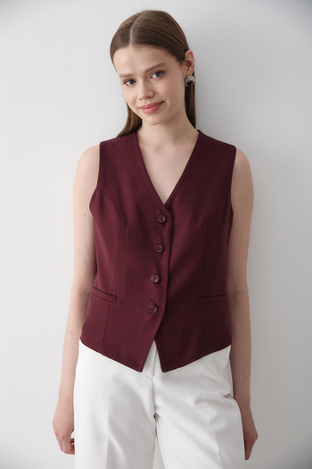 JASTE Women's Burgundy Lined Button Detailed Vest