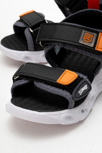 mnpc Boy's Black Lighted Anatomical Lightweight Daily Sandals