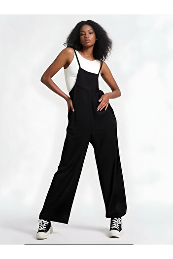 hazelin Women's Black Adjustable Strap Wide Leg Gardener Overalls with Pockets Hzl22S-Bd170191