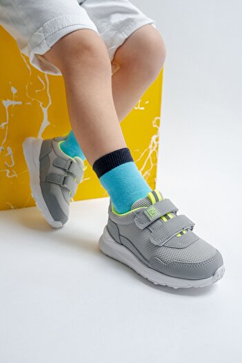 mnpc Gray Boys' Sneakers