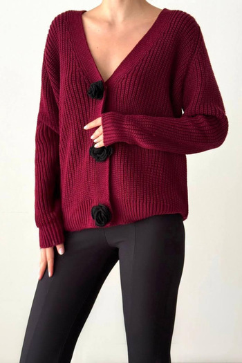 İLKCET MODA Women's Oversize Cardigan with Button Detail