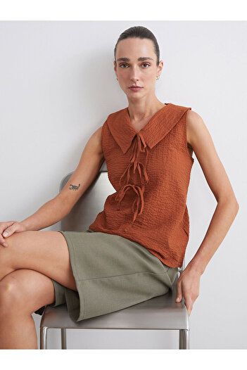 LC Waikiki Red Baby Collar Textured Blouse