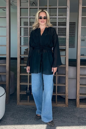 Laluvia Black Waist Detailed Voile Linen Shirt