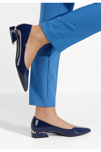 B T Shoes Tmavě modré lodičky na nízkém podpatku Bertesa
