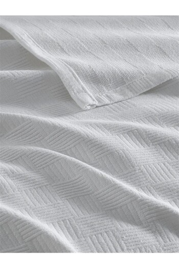 Mrs.Gugar Mrs Gugar 100% Cotton Hotel Towel - White, Self-Printed Single