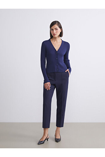 LC Waikiki V-Neck Women's Knitwear Cardigan