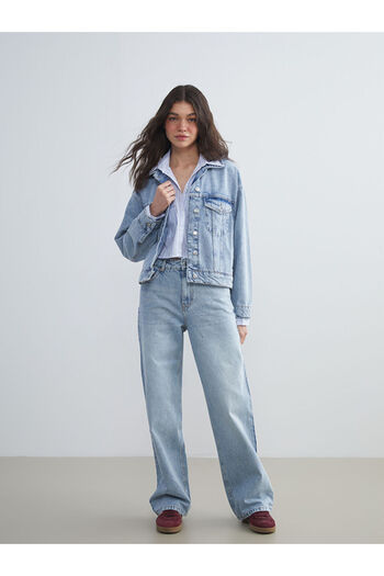 LC Waikiki Timeless Recommendations from Timeless Store |   Shirt Collar Women's Jean Jacket