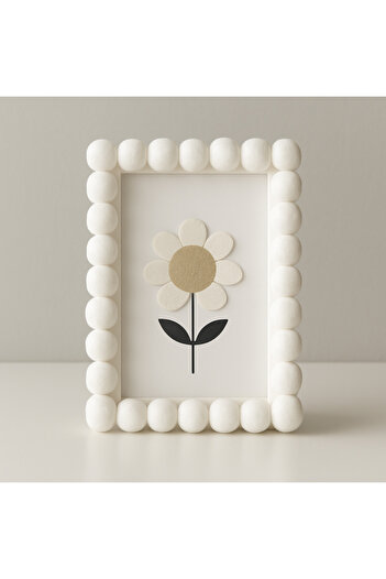 klubeconcept Decorative Photo Frame with Pompom Desktop Standing Can Be Hanged on the Wall 10X15