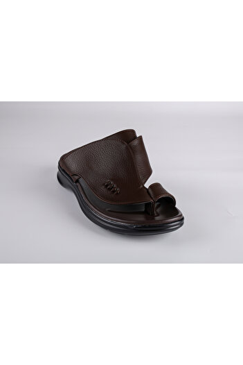 Elite Eastern Gulf sandal brand