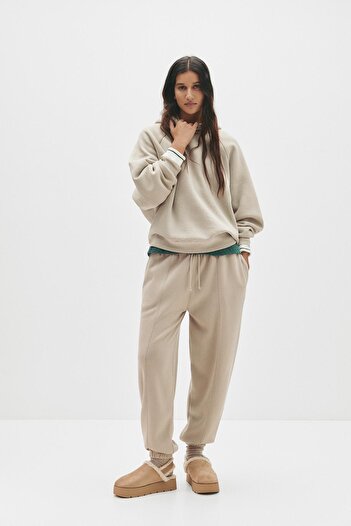 Pull & Bear Dikiş detaylı eşofman altı