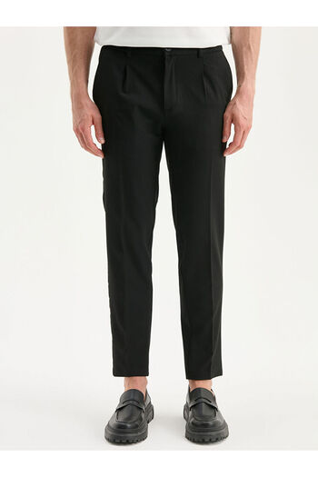 LC Waikiki Men's Black Standard Fit Trousers