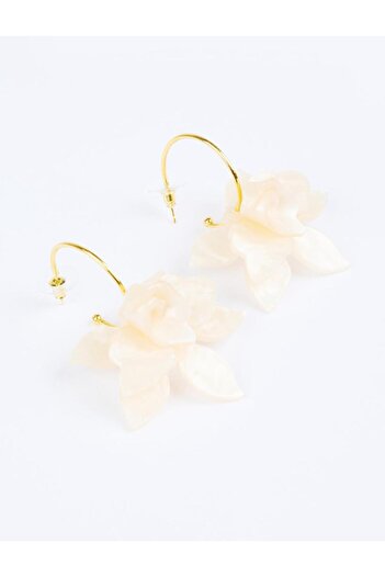 Jimmy Key Beige Leaf Detailed Flower Patterned Earrings