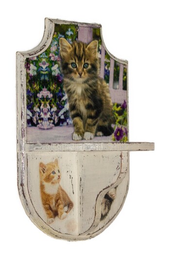 Kumiko Art Handmade shelf decorated with cats, 11x17.5x27 cm.