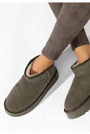 B T Shoes Μπότες τύπου ug με πλατφόρμα Willa χακι